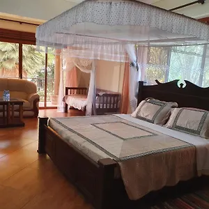  Guest house The Palms And Restaurant Limited